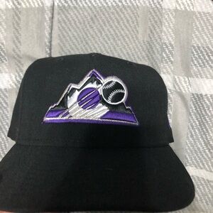 Rockies Fitted Size 7 1/8
